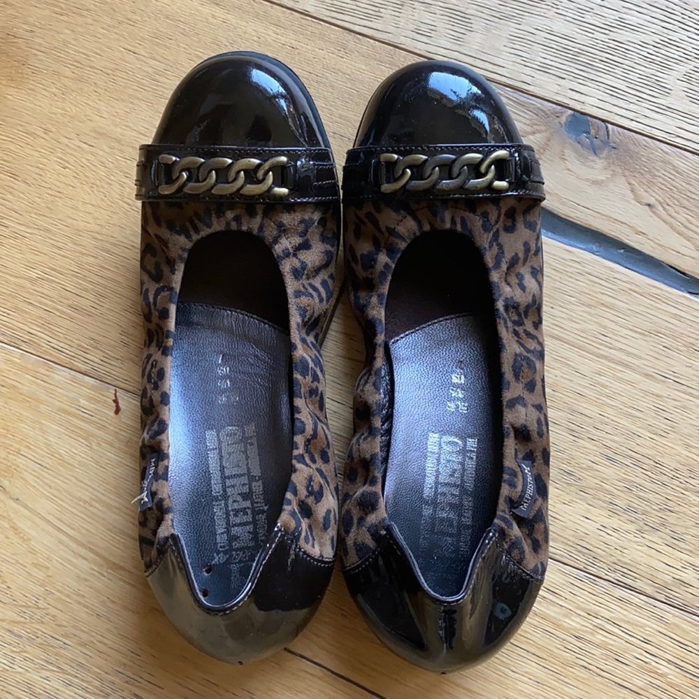 Mephisto animal print flats